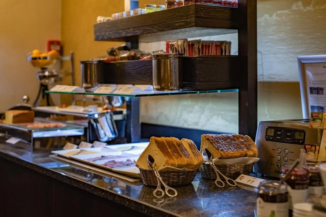 *****  Hotel & Spa Savarin - Rijswijk, The Hague Netherlands